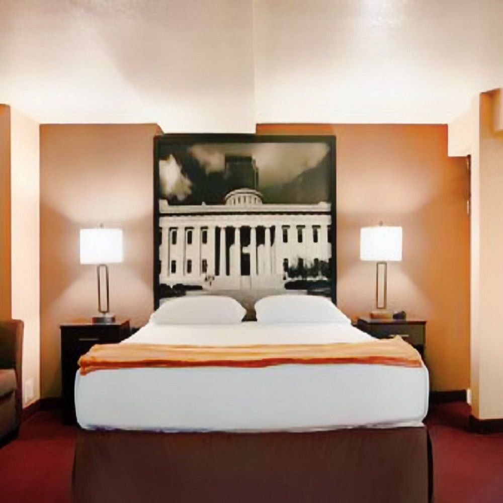 Super 8 By Wyndham Millbury/Toledo Hotel Exterior foto