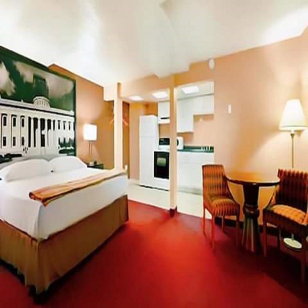 Super 8 By Wyndham Millbury/Toledo Hotel Exterior foto